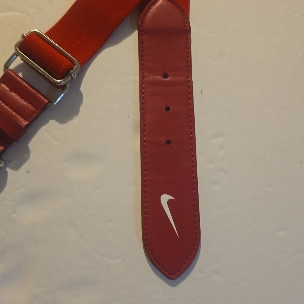 Vintage Mens RED Nylon Elastic Silver Buckle Adjustable Belt Sz.L/XL